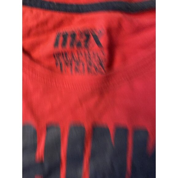 Red Think Outside The Box T-Shirt  XXL 2X Large - Picture 3 of 4